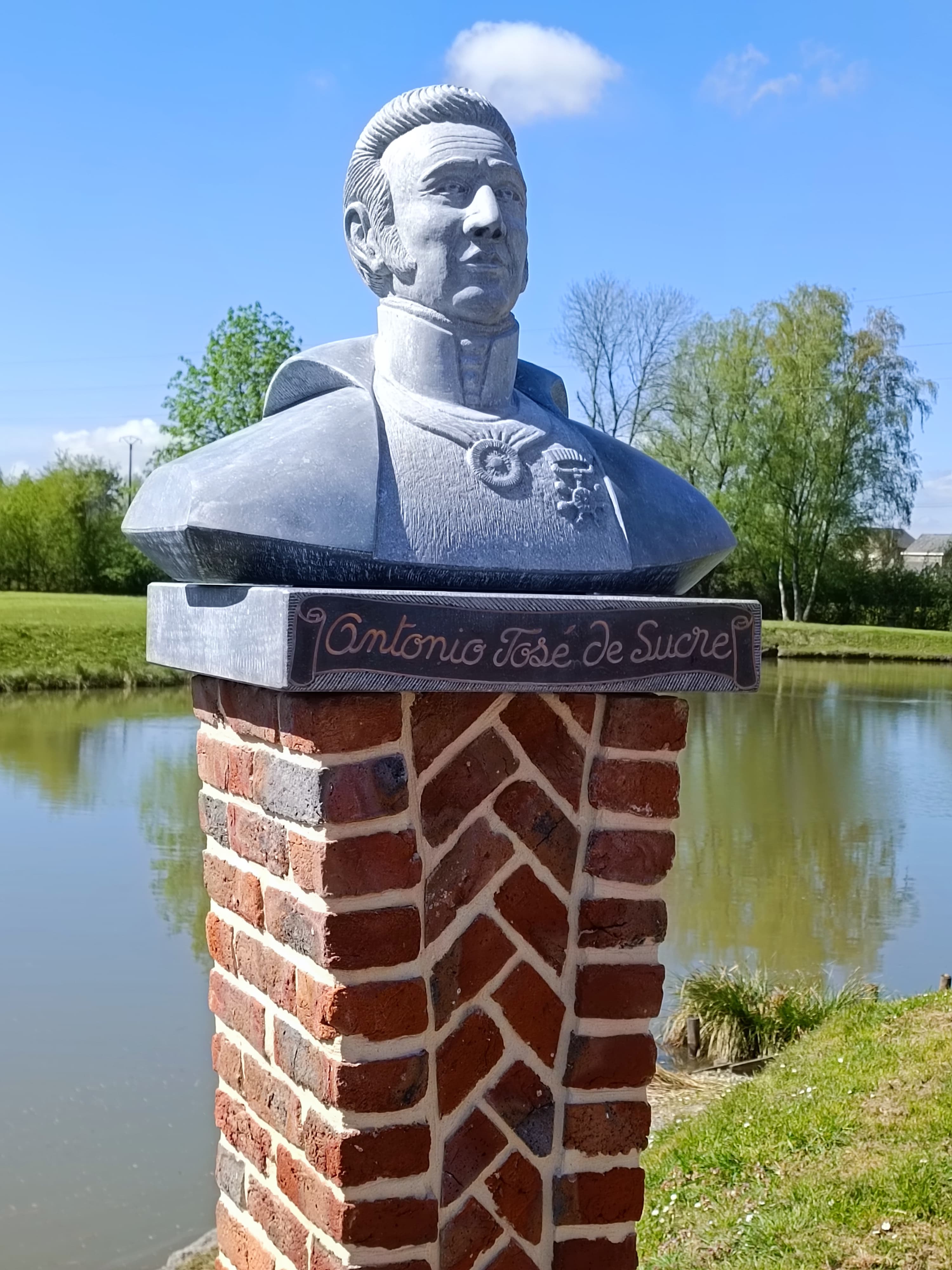 Buste José Antonio de Sucre