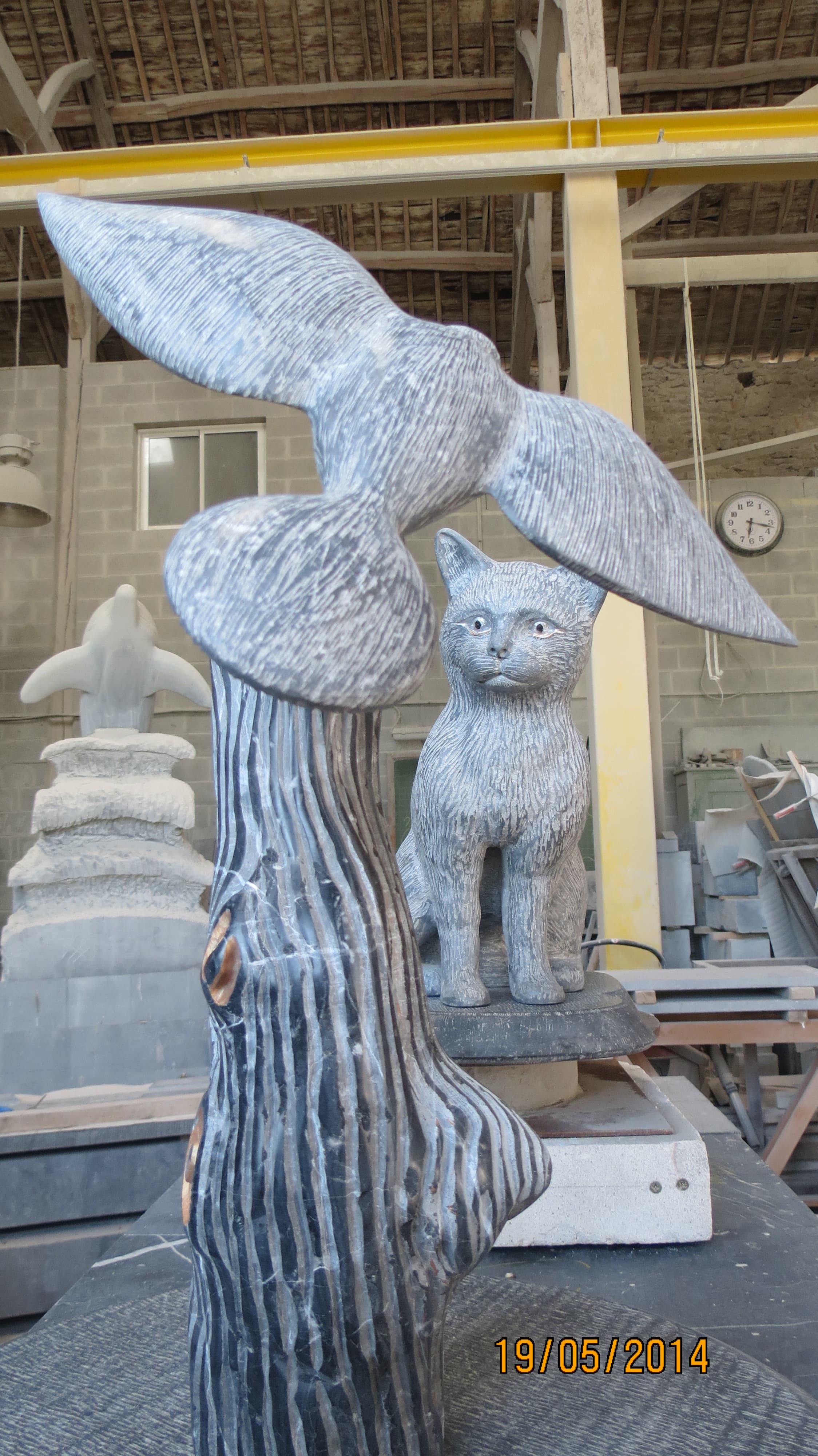 CHAT Sculpté en pierre bleue