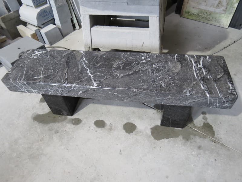 Banc en Pierre Bleue locale Avesnoise