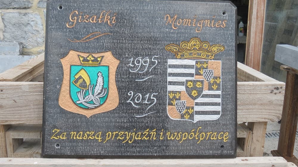 Plaque Jumelage Belgo- Polonais, Momignies-Gizalki