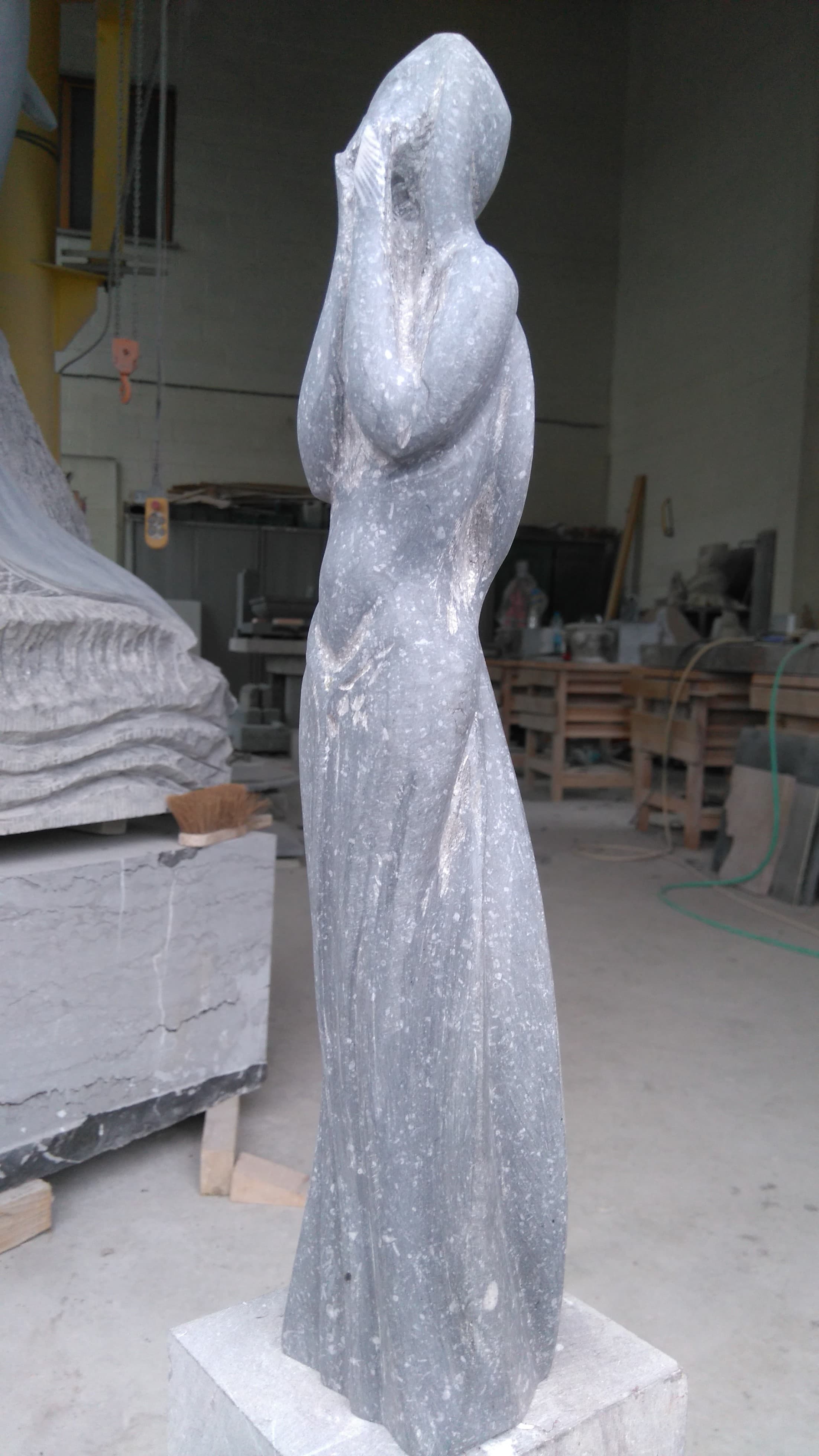 1 Sculpture double femme