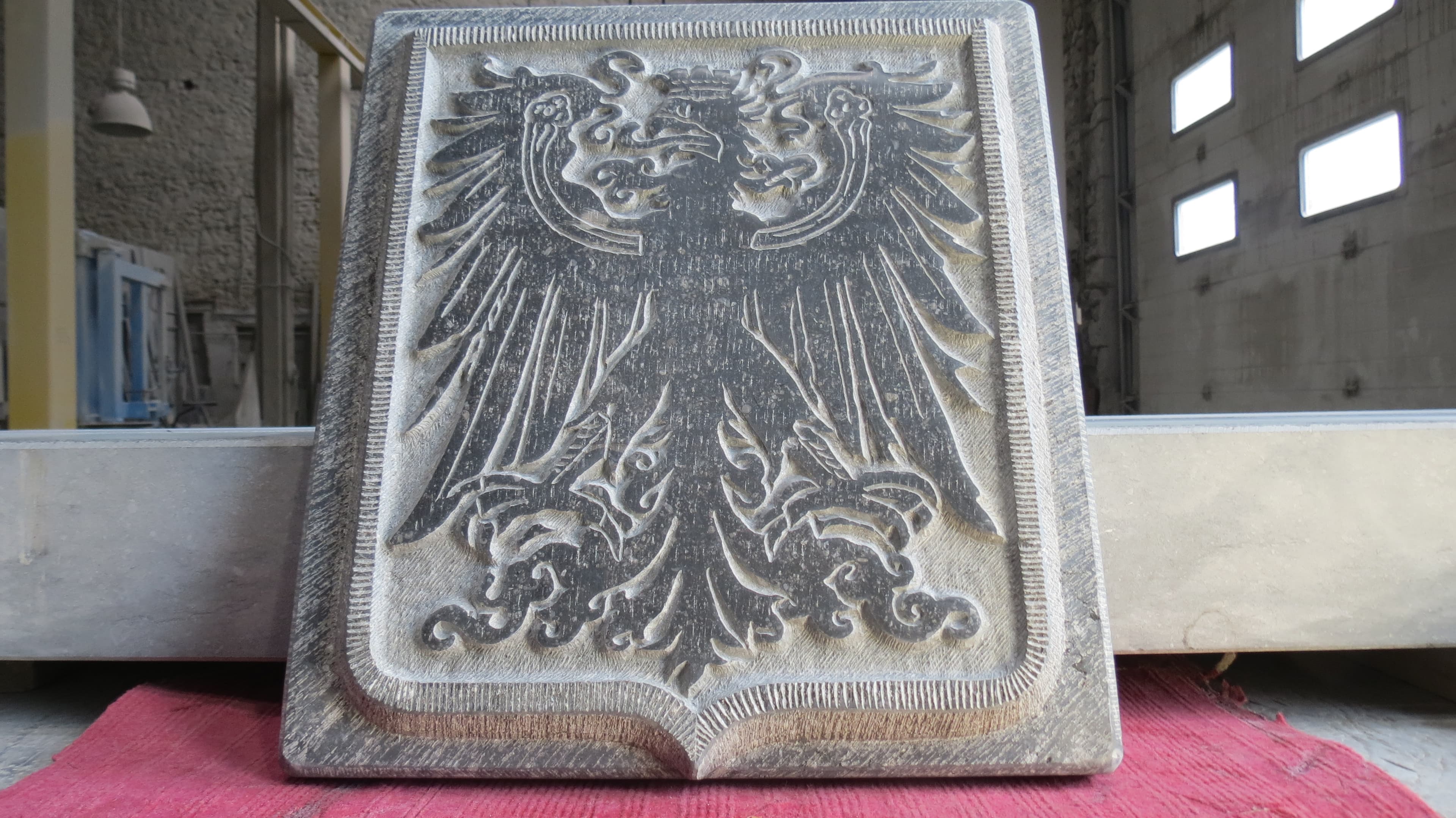 Blason Aigle Haut-relief