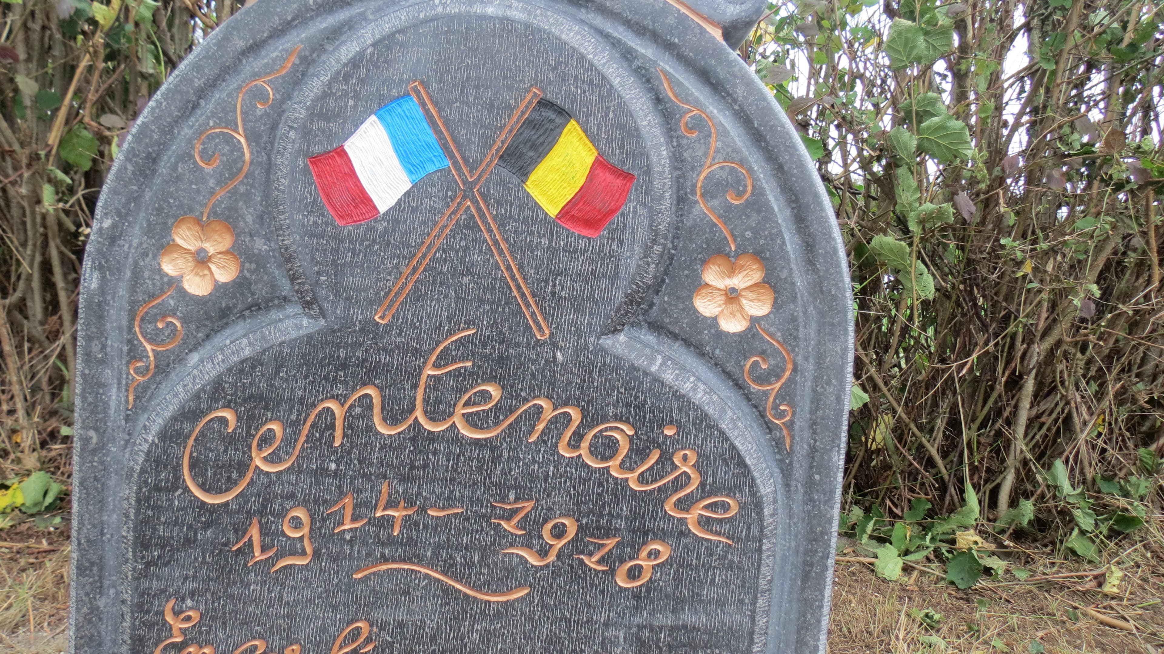 2014 - 23.10 - Stèle de Beaurieux - la pose