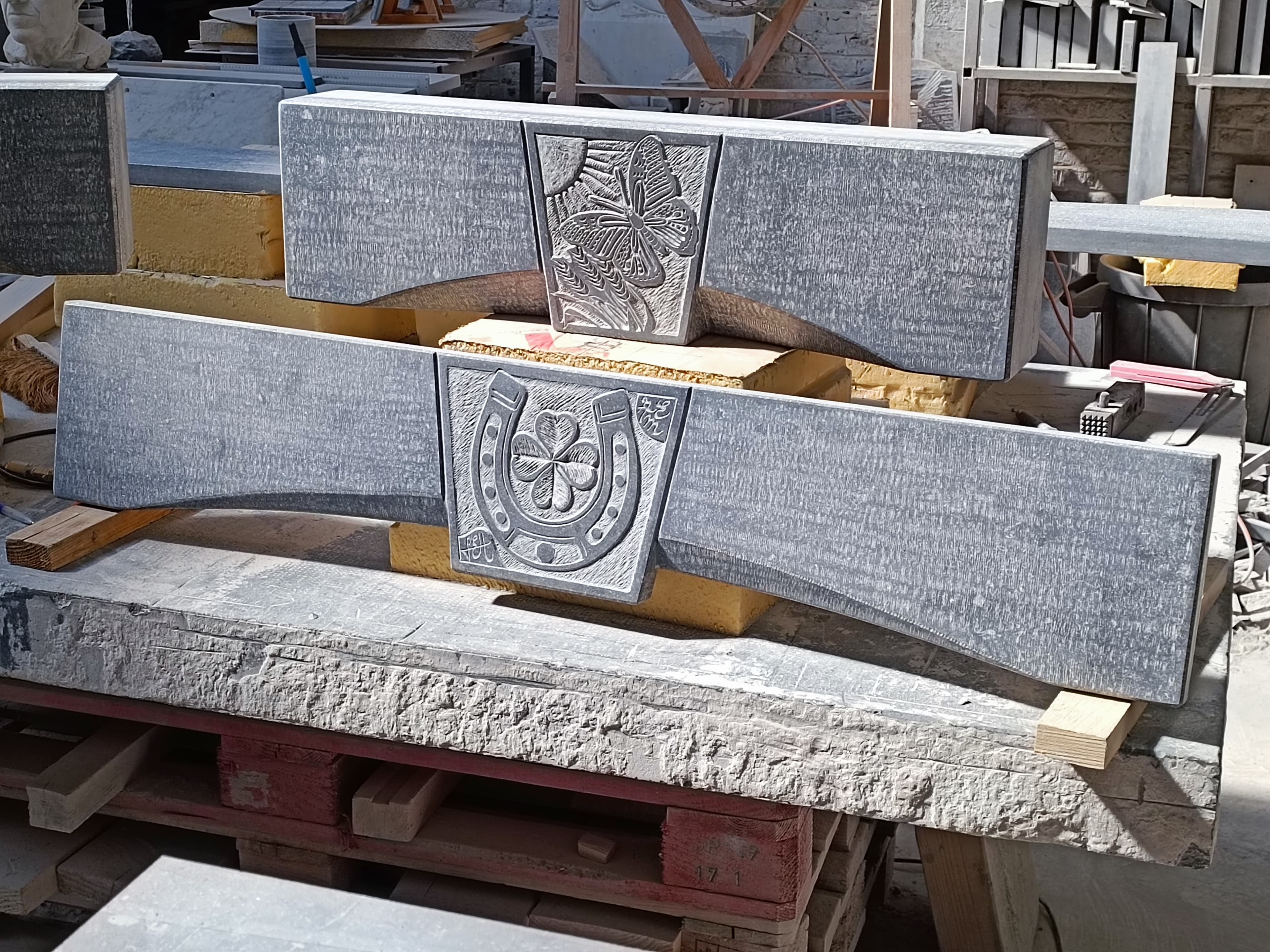 Faux-linteaux pour habillage linteaux béton