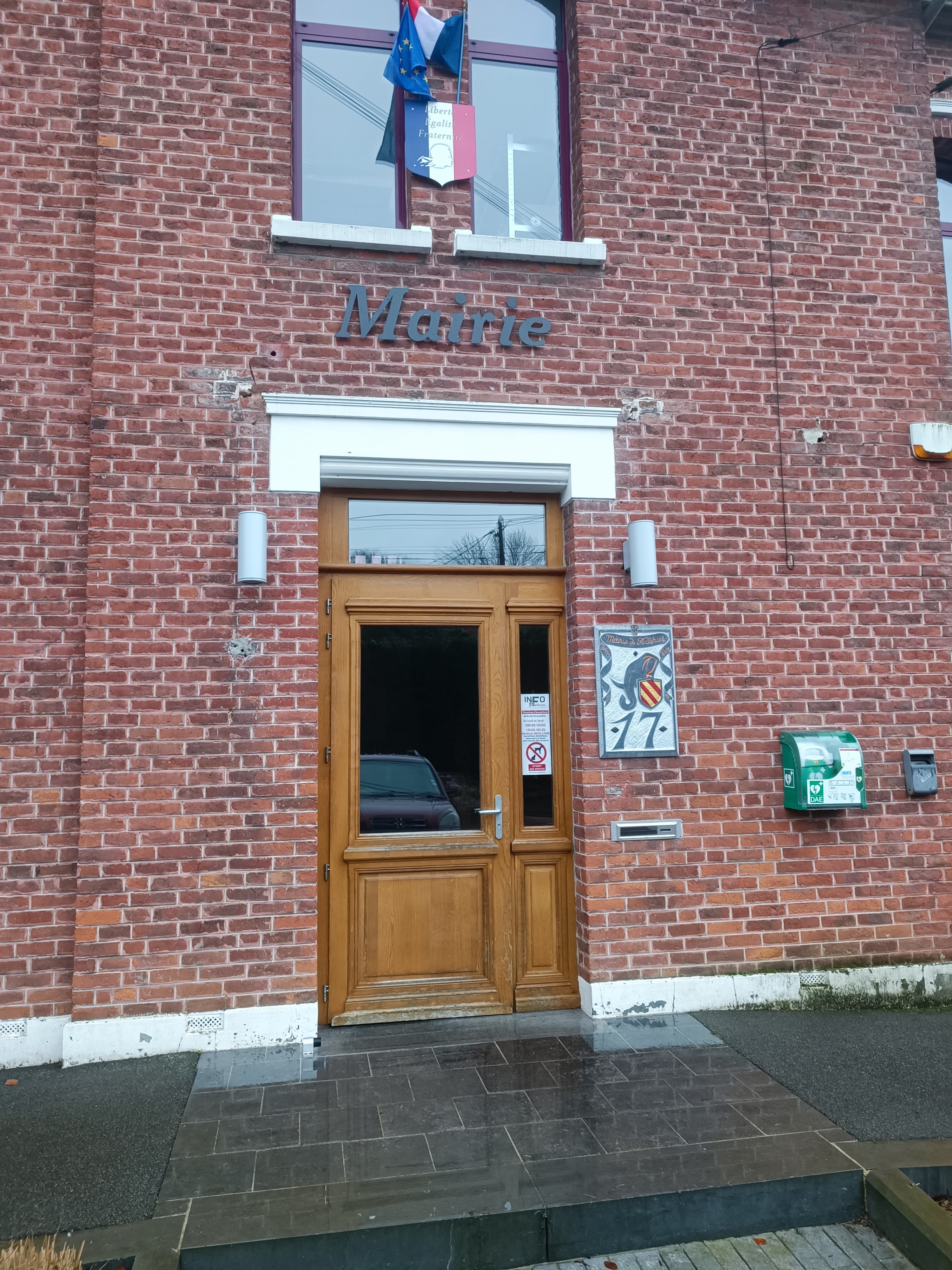 Numéro 17 Mairie de FELLERIES
