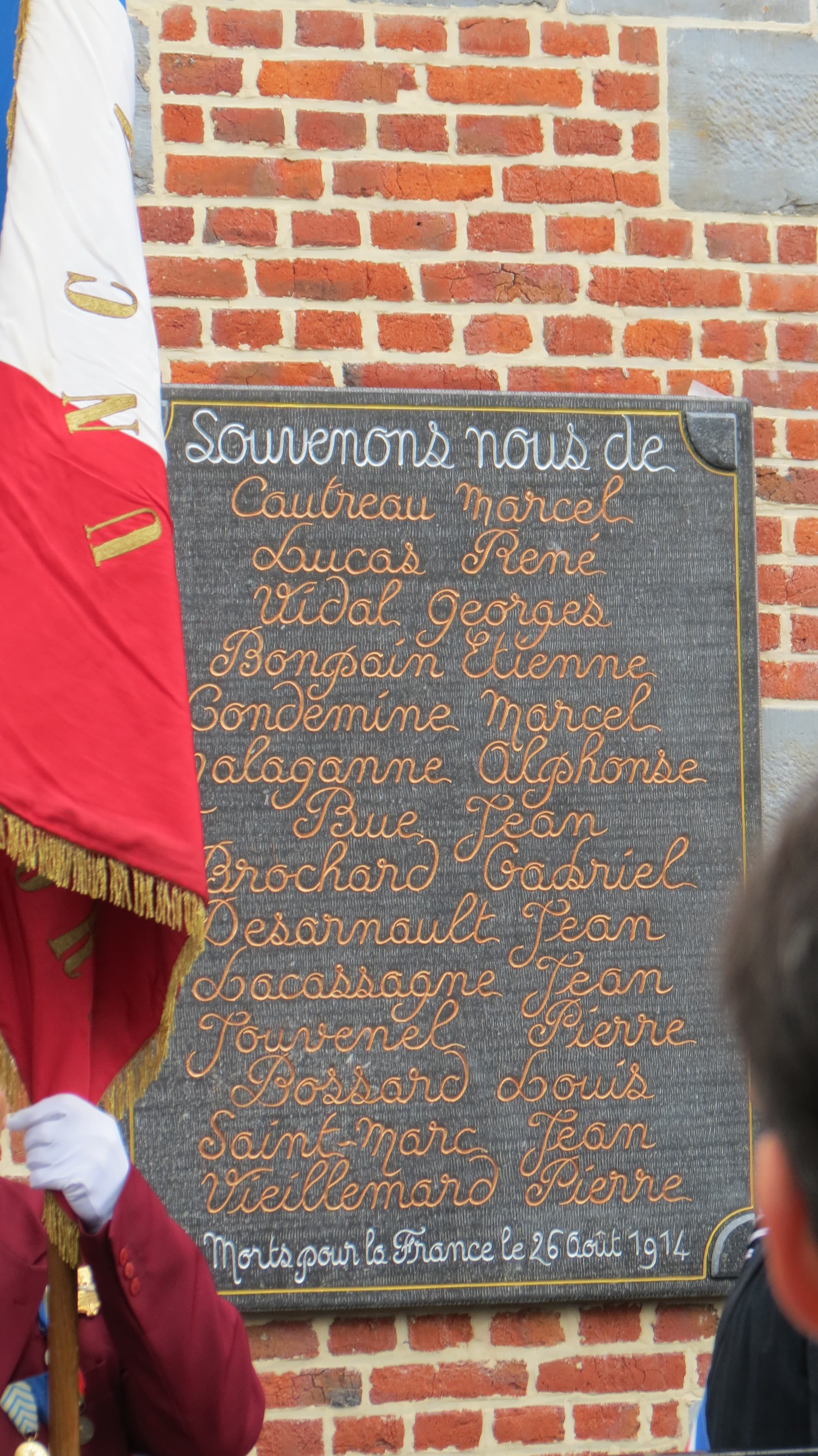 Plaque du Souvenir, à Sèmeries-Zorées