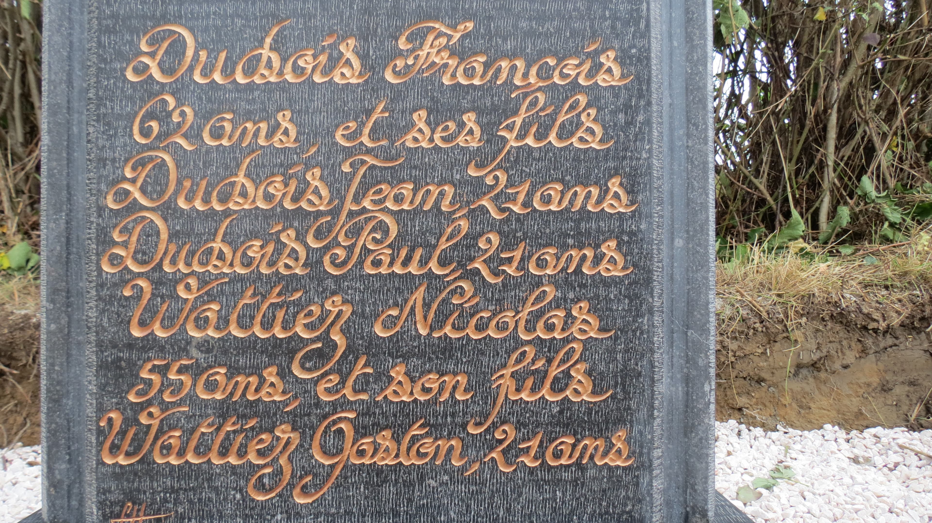 Stèle du Souvenir à Beaurieux