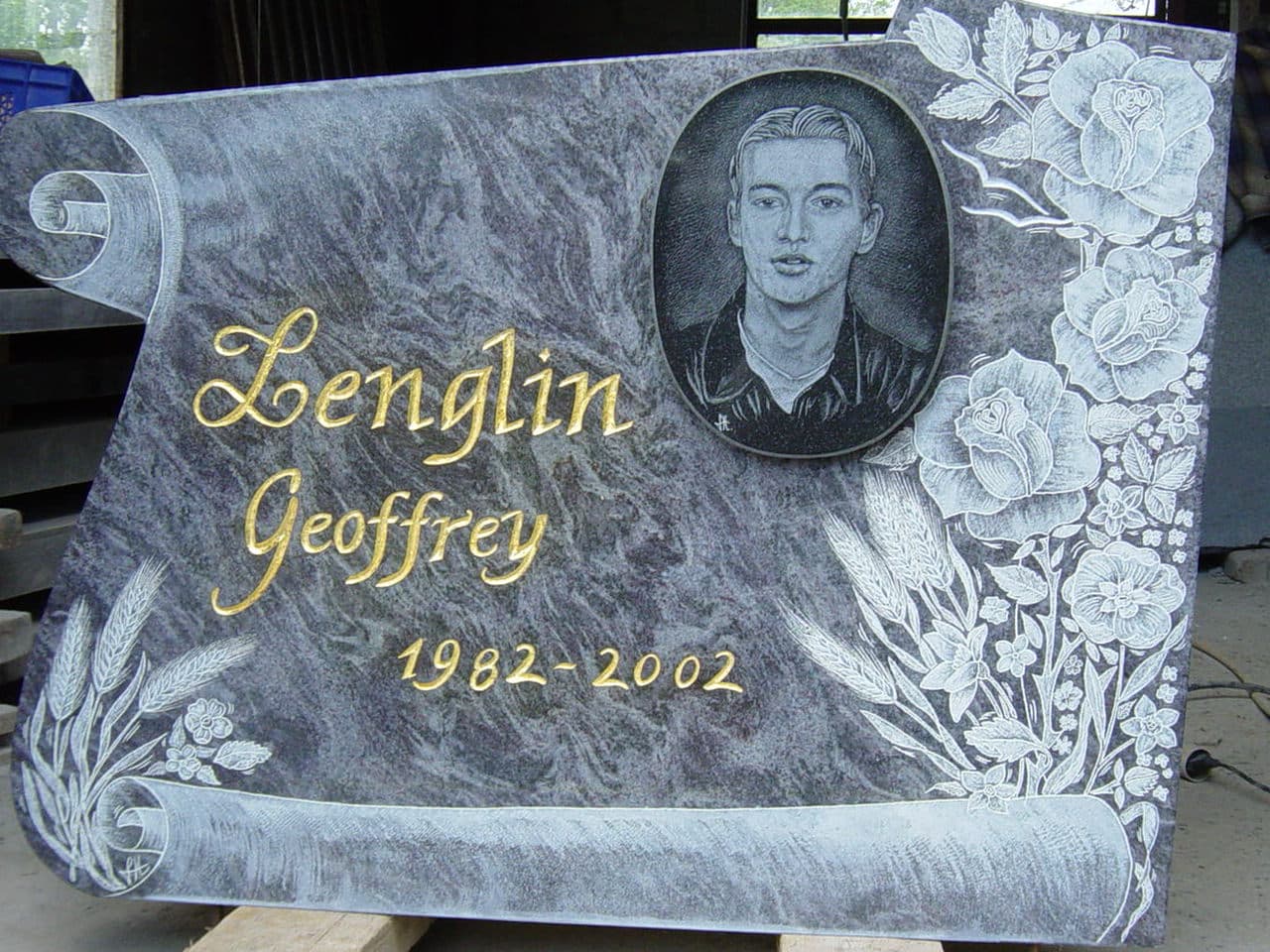 Steles Granit funéraire 008
