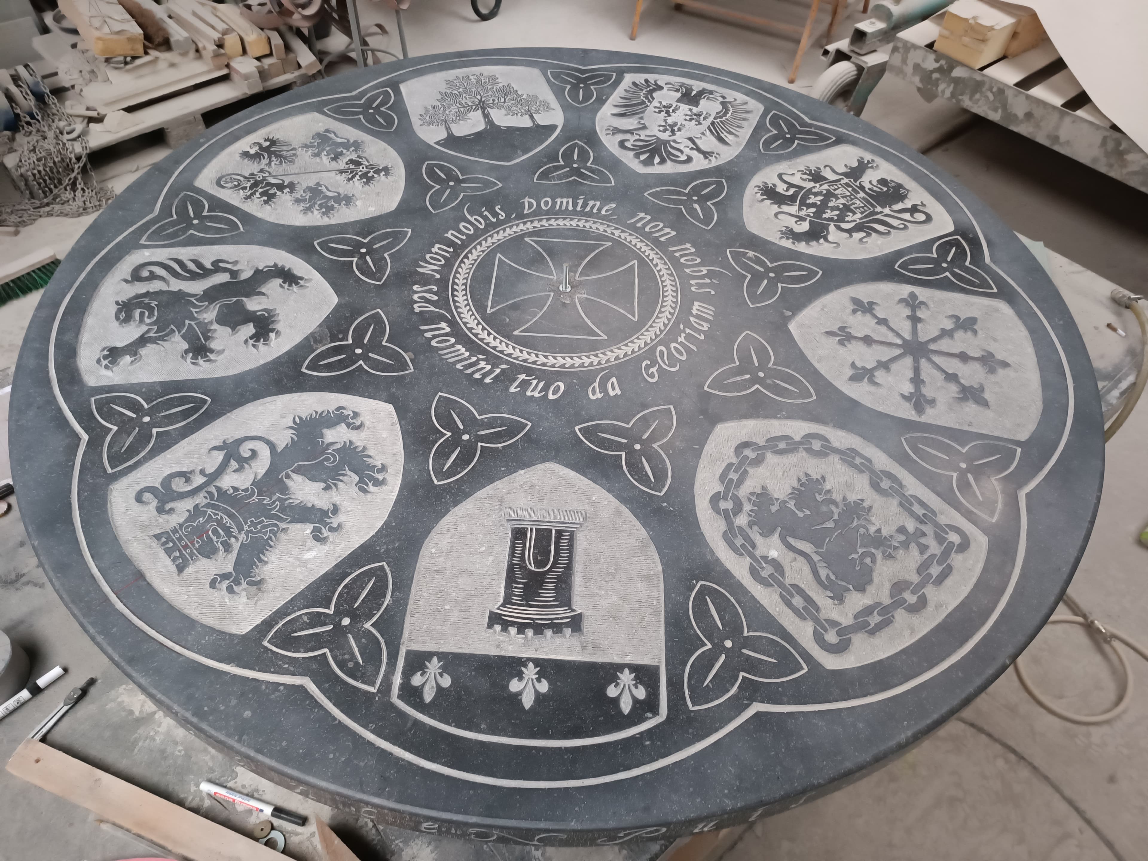 A. Travail évolutif de la table Templière