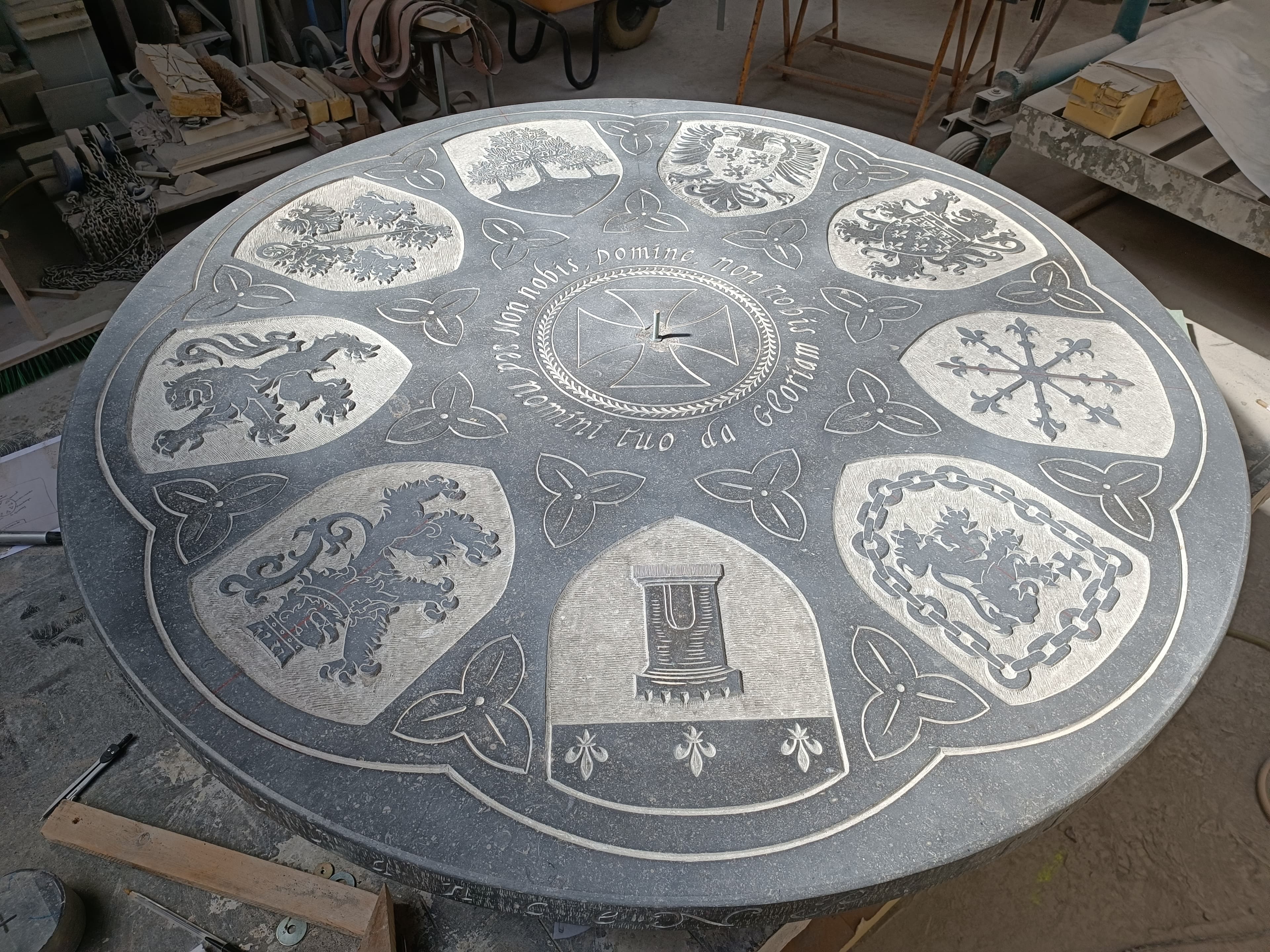 A. Travail évolutif de la table Templière